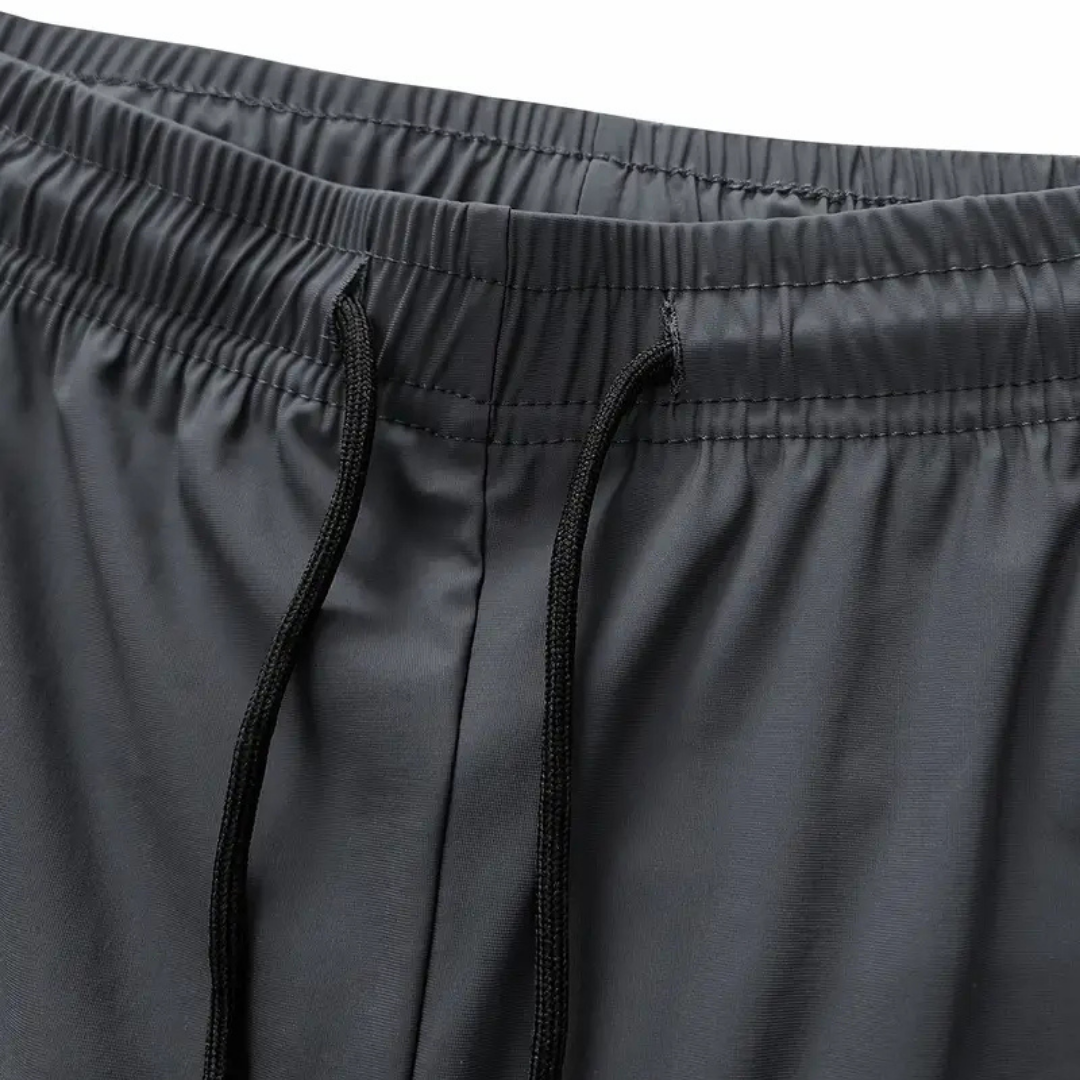 Pantaloni elastici cu uscare rapidă