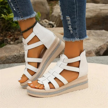 Sandales à strass avec semelle compensée